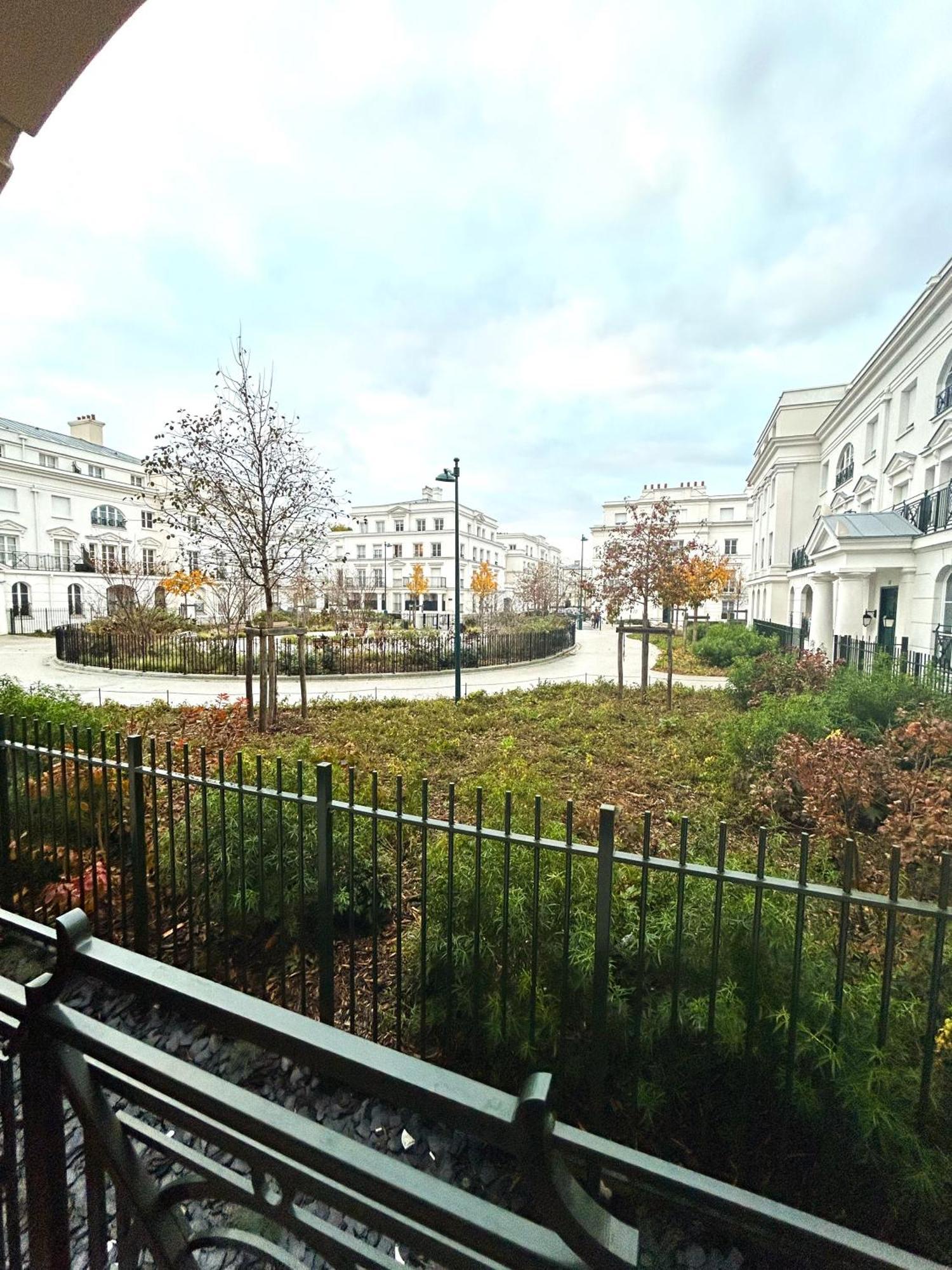 Garden By Dream Apartments Серрі Екстер'єр фото